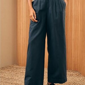 Cotton Canvas Marin Trouser
- Dark Blue Wide-Leg Pants